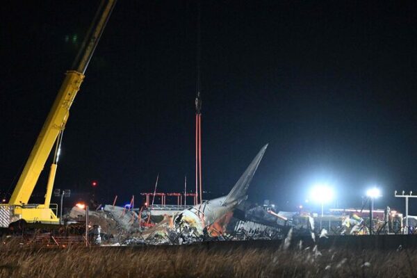 Tragic Plane Crash in South Korea: 179 Lives Lost, 2 Miraculous Survivors 179 dead, 2 rescued in South Korean plane crash