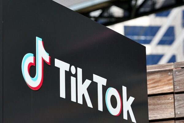 ByteDance and TikTok Appeal to U.S. Supreme Court to Pause Ban 🚫 ByteDance, TikTok seek to pause U.S. ban pending Supreme Court review