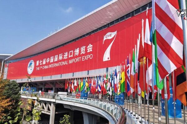 CIIE 2023: China Opens Doors Wider for Global Innovation 🚀 CIIE proves China's determination in high-level opening-up