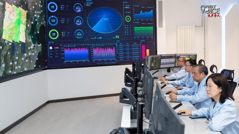 China confidently faces future amid 'collapse' hype