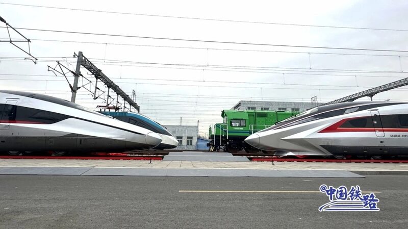 China_unveils_CR450_high-speed_train_prototype_capable_of_450_kmh - Namaste Headlines China unveils CR450 high-speed train prototype capable of 450 km/h
