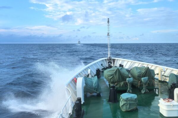 China Calls on Philippines to Halt Activities at Huangyan Dao 🏝️ China urges Philippines to stop intrusion, provocation at Huangyan Dao
