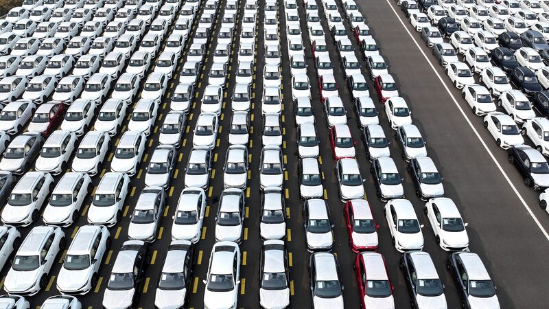 Chinas_auto_sector_achieves_strong_growth_in_November - Namaste Headlines China's auto sector achieves strong growth in November