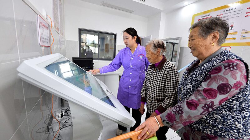 China's elderly ability evaluators ensure quality of life in old age