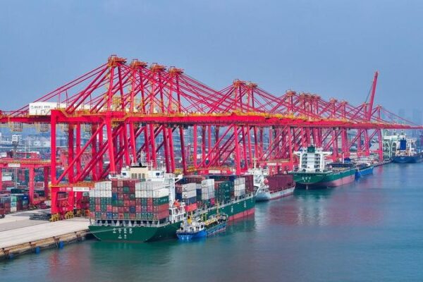 China's foreign trade growth indicates a positive economic momentum