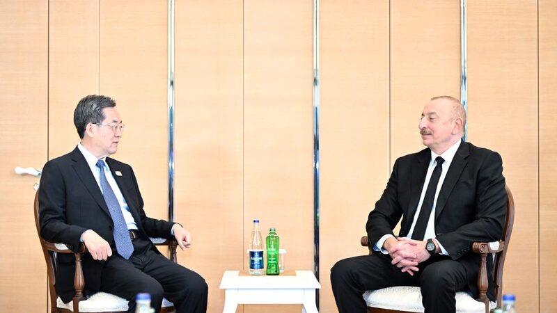 Chinese vice premier meets with Azerbaijani president Aliyev