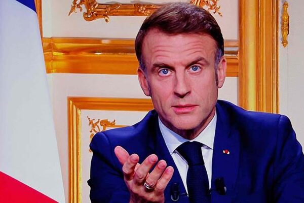 Macron’s Search for a New PM Hits Snags Amid Weak Assembly Support 🇫🇷 Expert: Macron struggling to name a PM amid weak Assembly support video poster