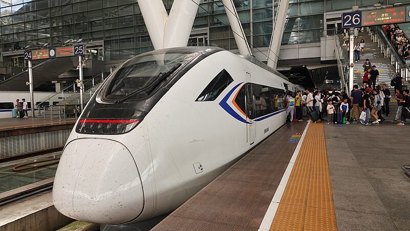 Guangdong handles record 600m high-speed railway trips in 2024