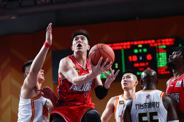 Guo Ailun’s Epic Performance Powers Guangzhou Past Jilin 🔥 Guo Ailun shoots to kill for Guangzhou to ease past Jilin