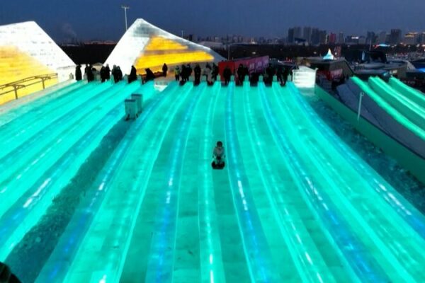 Harbin’s Snow Wonderland: New Attractions Rev Up Ice-Snow Tourism 🌨️❄️ Harbin boosts ice-snow economy with enhanced tourism facilities video poster