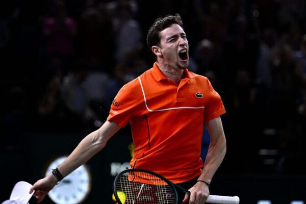 French Sensation Humbert Shocks Alcaraz at Paris Masters 🎾 Home favorite Humbert upsets No. 2 seed Alcaraz at Paris Masters