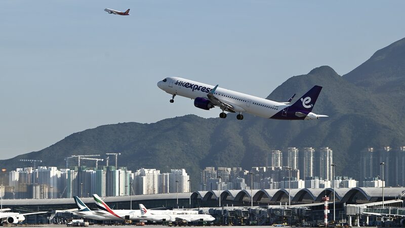 Hong_Kongs_three-runway_system_goes_into_operation - Namaste Headlines Hong Kong's three-runway system goes into operation