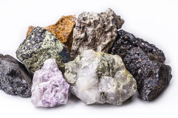 Massive Manganese Discovery Shakes Up Central China! 🌟 Huge manganese deposit found in central China