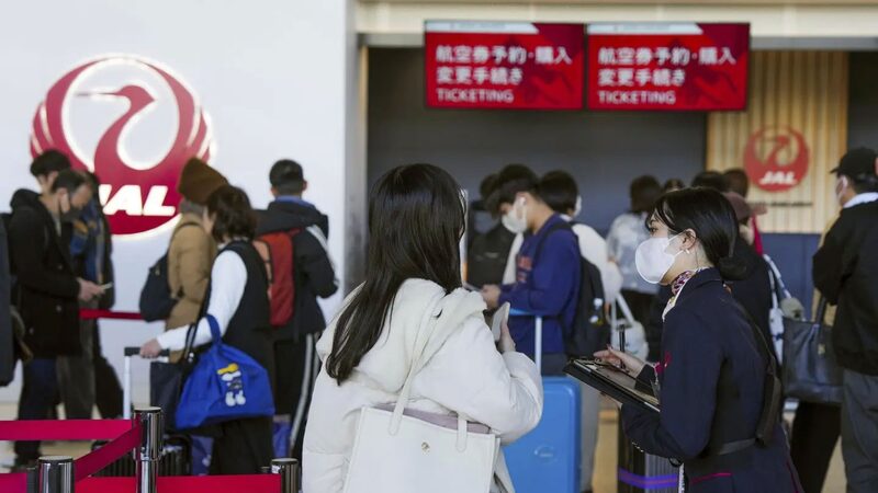 Japan_Airlines_hit_by_hacks_delaying_flights_during_year-end_season - Namaste Headlines Japan Airlines hit by hacks, delaying flights during year-end season