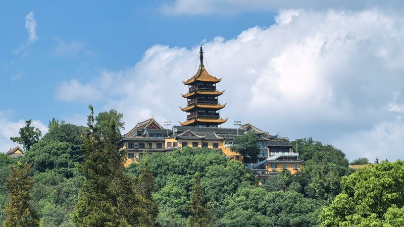 Langshan_Buddhist_hill_near_Yangtze_River_estuary - Namaste Headlines Langshan, Buddhist hill near Yangtze River estuary