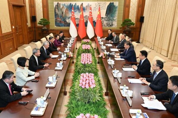 Lee’s China Visit: Building Even Stronger Bonds! 🇨🇳🤝 Lee's China visit to cement even closer bilateral ties