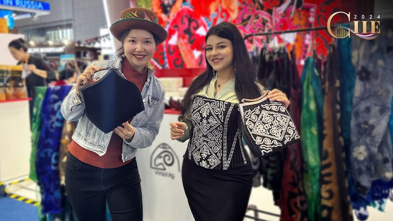 Live_Discover_unique_treasures_from_different_countries_at_7th_CIIE_poster - Namaste Headlines Live: Discover unique treasures from different countries at 7th CIIE video poster