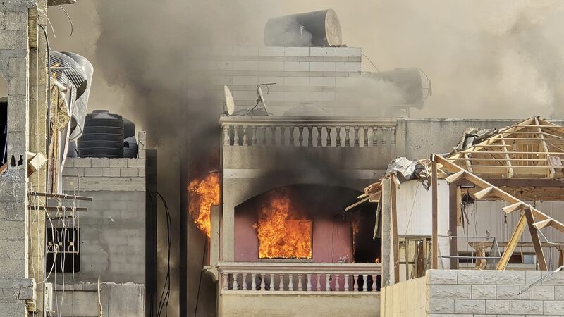 Live_Latest_view_of_Gaza_skyline_after_multiple_Israeli_attacks_poster - Namaste Headlines Live: Latest view of Gaza skyline after multiple Israeli attacks video poster