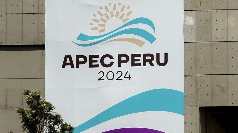 Live: President Xi Jinping attends APEC Economic Leaders' Meeting video poster