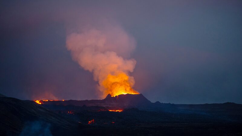 Live_Volcano_eruption_continues_in_southwest_Iceland_poster - Namaste Headlines Live: Volcano eruption continues in southwest Iceland video poster
