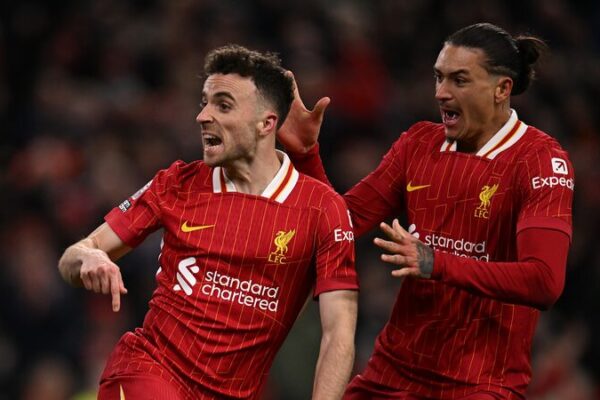Liverpool’s Thrilling 2-2 Showdown with Fulham at Anfield ⚽️ Liverpool battles to 2-2 draw at home to Fulham