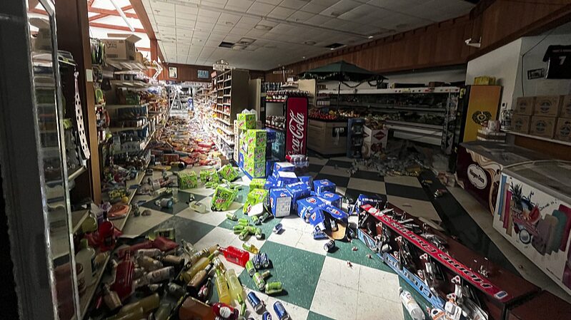 Magnitude-70_earthquake_hits_northern_California - Namaste Headlines Magnitude-7.0 earthquake hits northern California