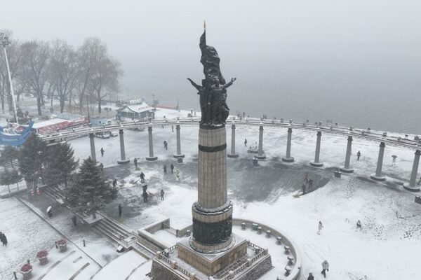NE China still expects snow despite warmer weather forecast elsewhere