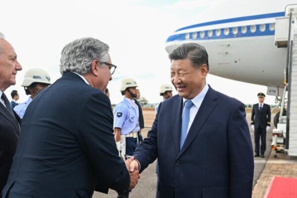 President Xi Lands in Brasilia: China’s Leader Visits Brazil 🇨🇳🇧🇷 President Xi arrives in Brazil's Brasilia for state visit