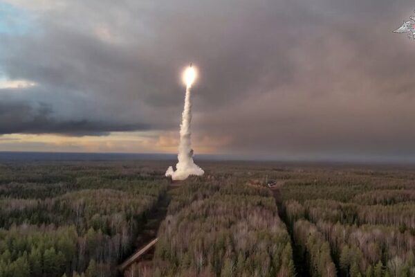 Russia Tests Three Missiles in Major Nuclear Drill 🚀 Russia fires three missiles during strategic nuclear exercise video poster