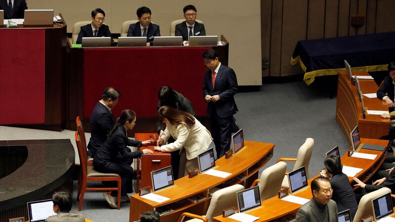South Korean lawmakers vote to impeach President Yoon Suk-yeol