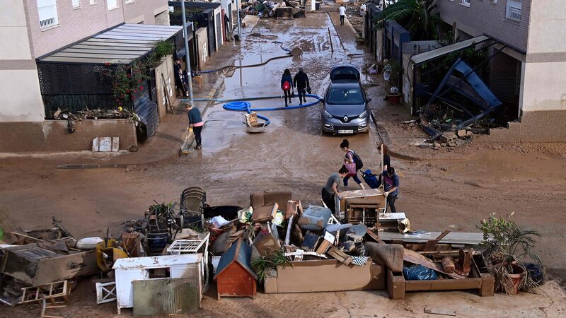 Spain_flood_death_toll_climbs_to_205_rescuers_say - Namaste Headlines Spain flood death toll climbs to 205, rescuers say