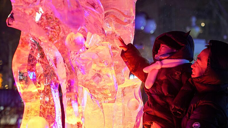 Themed-park_highlights_winter_charm_of_Harbin - Namaste Headlines Themed-park highlights winter charm of Harbin