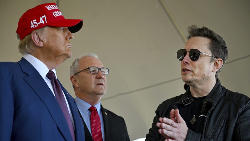 Trump_sides_with_Elon_Musk_in_H-1B_visa_program_triggering_debate - Namaste Headlines Trump sides with Elon Musk in H-1B visa program, triggering debate