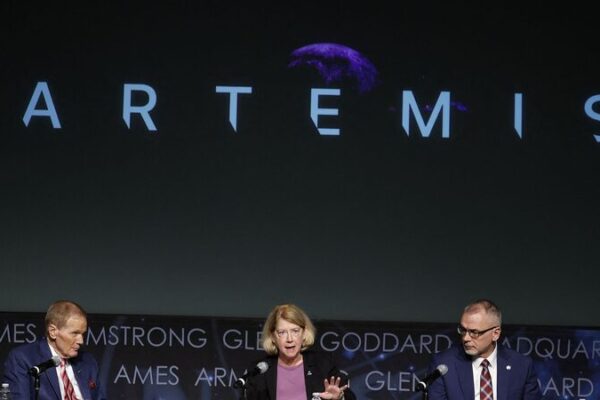 NASA’s Artemis Moon Missions Delayed 🚀: Spacecraft Issues Cause Setback U.S. delays Artemis moon missions due to spacecraft issues