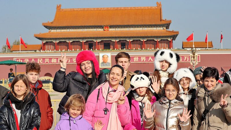 Visa-free_policy_fuels_China_travel_boom_in_2024 - Namaste Headlines Visa-free policy fuels China travel boom in 2024