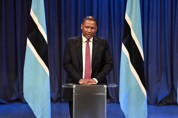 Xi Jinping Congratulates Duma Boko on Becoming Botswana’s New President 🎉 Xi Jinping congratulates Duma Boko on election as Botswana's president