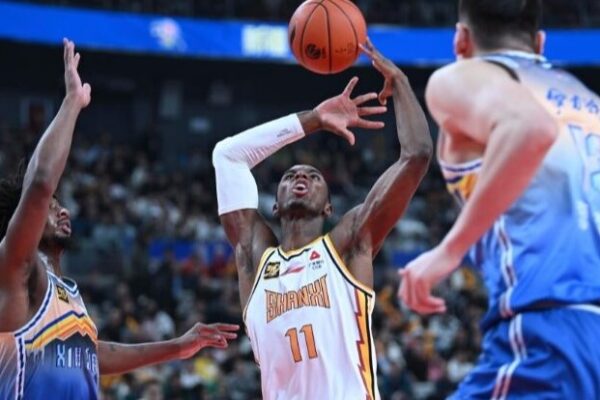 Xinjiang Snaps Shanxi’s Winning Streak in CBA Thriller! 🏀🔥 Xinjiang ends Shanxi's winning streak in high-stakes CBA thriller