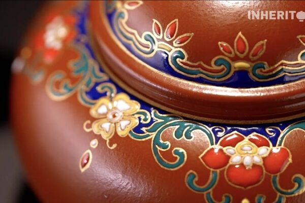 Zisha Ware: Bringing Ancient Charm to Your Tea Time ☕️ Zisha ware: A vessel for Chinese culture