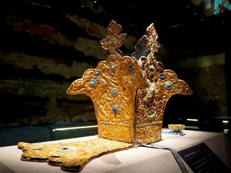 8th_Century_Crown_Restored__A_Dazzling_Silk_Road_Treasure - Namaste Headlines 8th_Century_Crown_Restored__A_Dazzling_Silk_Road_Treasure