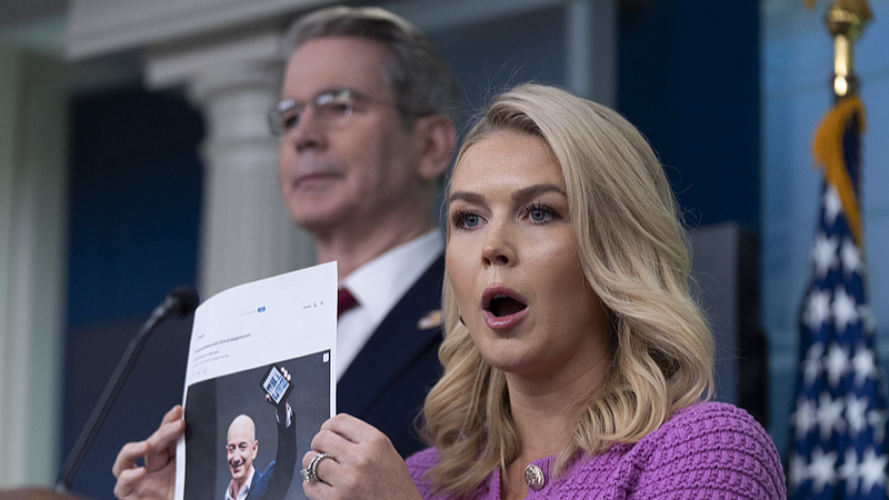 Amazon_Backs_Down_on_Tariff_Pricing_Amid_Political_Heat