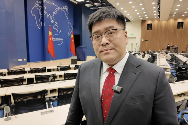 Beijing Vows Firm Action on 84% US Tariffs Beijing_Vows_Firm_Action_on_84__US_Tariffs video poster