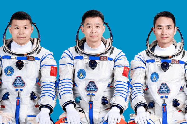 China_Unveils_Shenzhou_20_Crew__A_New_Era_in_Space_Exploration