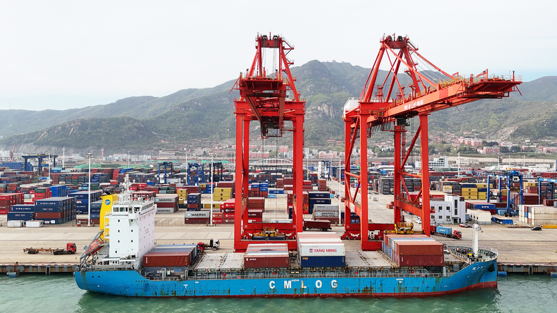 China_s_Exports_Stay_Strong_Amid_Global_Challenges