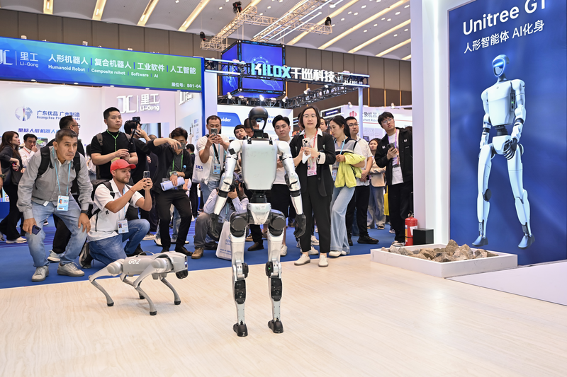 Chinese_Tech_Giants_Battle_in_Humanoid_Robotics - Namaste Headlines Chinese_Tech_Giants_Battle_in_Humanoid_Robotics