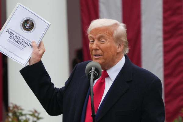 Tariff Tempest: Trump’s Trade War Sparks Global Debate Tariff Tempest: Trump’s Trade War Sparks Global Debate