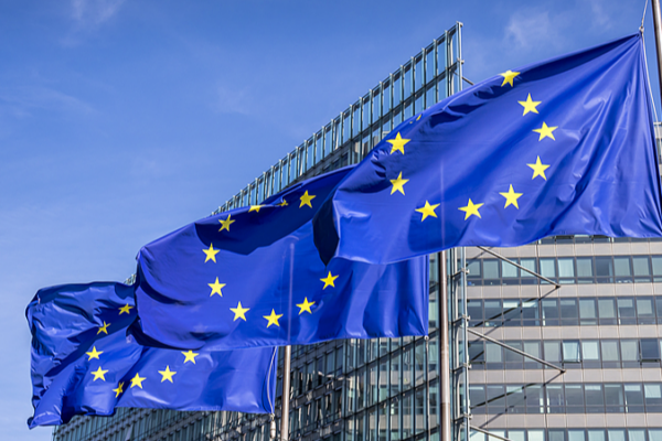 EU Targets 25% Tariffs on US Goods in Trade Retaliation EU_Targets_25__Tariffs_on_US_Goods_in_Trade_Retaliation
