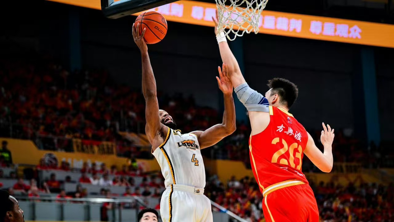 Guangsha Lions Soar to 2-0 Lead in CBA Semifinals Guangsha_Lions_Soar_to_2_0_Lead_in_CBA_Semifinals