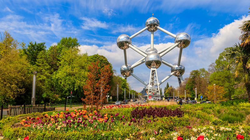 Iconic_Atomium__1958_Marvel_Inspiring_Future_Trends - Namaste Headlines Iconic_Atomium__1958_Marvel_Inspiring_Future_Trends