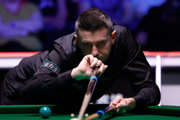 Selby Beats Ding 10-2, Set for Tour Championship Final vs Higgins Selby_Beats_Ding_10_2__Set_for_Tour_Championship_Final_vs_Higgins