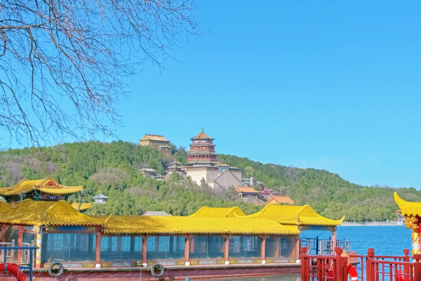 Summer Palace Shines: Captivating Spring Charm Summer_Palace_Shines__Captivating_Spring_Charm